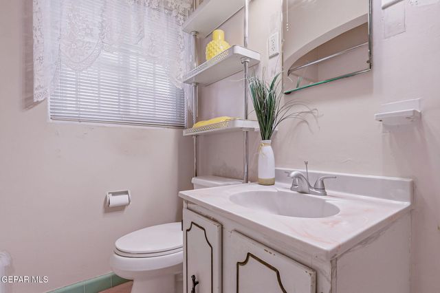 3901 PORTER Avenue, El Paso, TX 79930