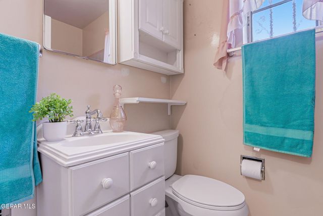 3901 PORTER Avenue, El Paso, TX 79930