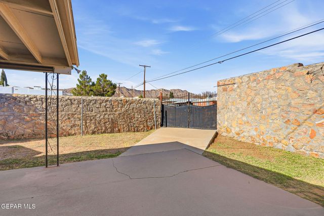 3901 PORTER Avenue, El Paso, TX 79930
