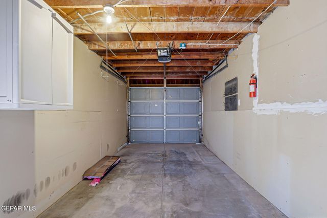 3901 PORTER Avenue, El Paso, TX 79930