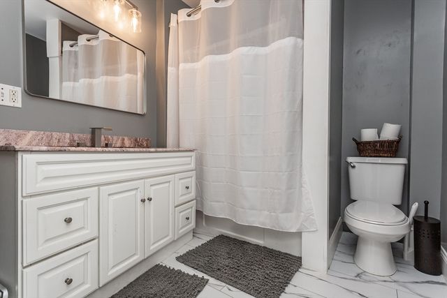 232 Park St, New Bedford, MA 02740