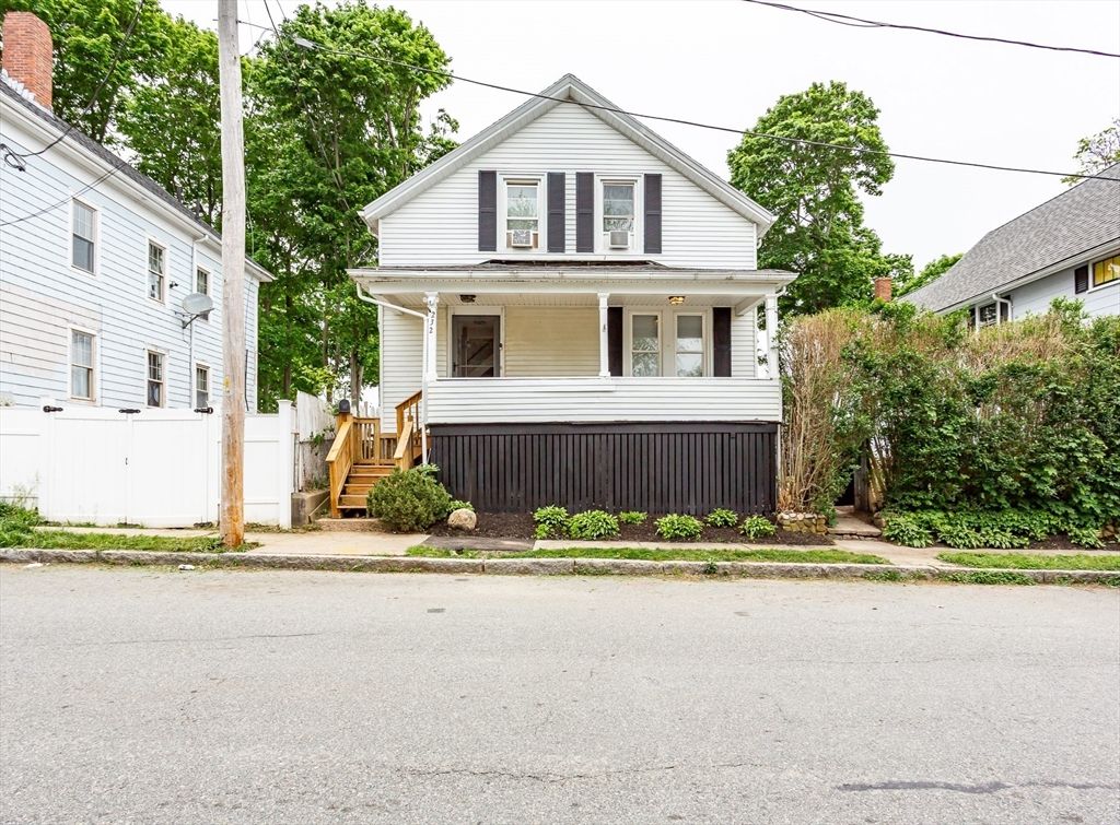 232 Park St, New Bedford, MA 02740