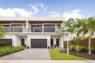 1122 NE 10th Ave A, Fort Lauderdale, FL 33304