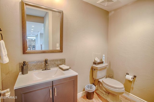 910 S BARBERRY Lane, Show Low, AZ 85901