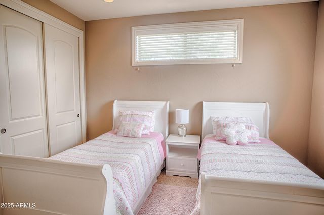 910 S BARBERRY Lane, Show Low, AZ 85901