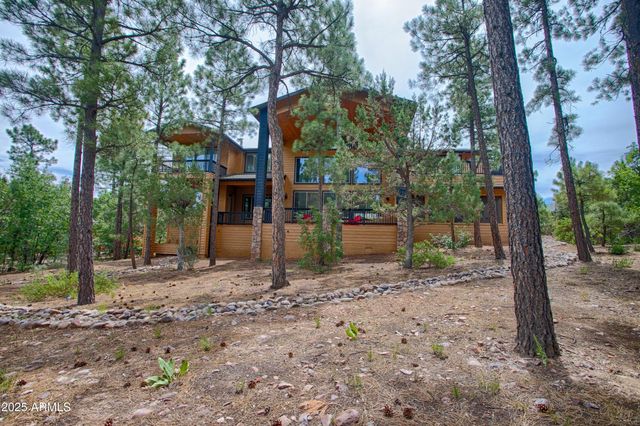 910 S BARBERRY Lane, Show Low, AZ 85901
