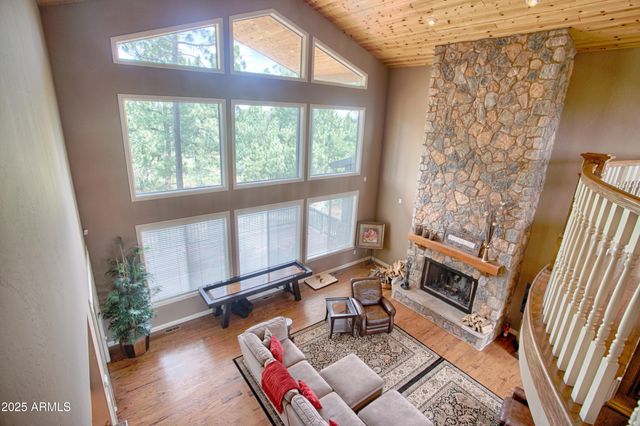 910 S BARBERRY Lane, Show Low, AZ 85901