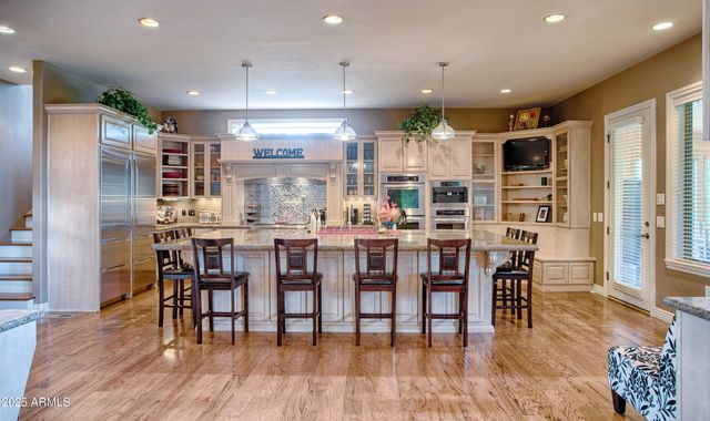 910 S BARBERRY Lane, Show Low, AZ 85901