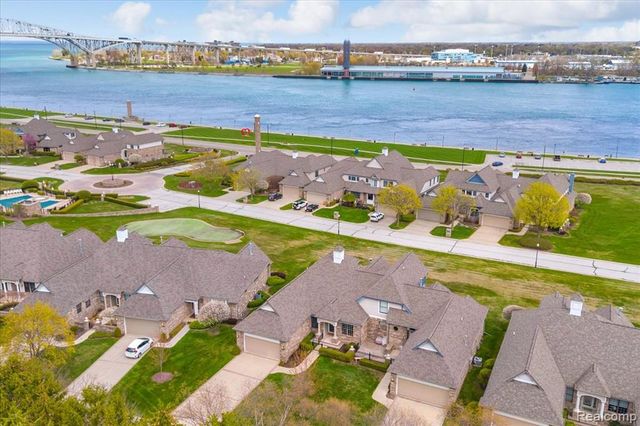 1628 Edison Shores Lane, Port Huron, MI 48060