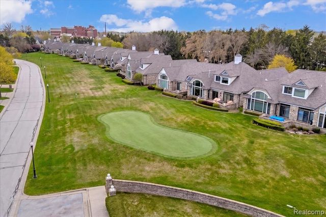 1628 Edison Shores Lane, Port Huron, MI 48060