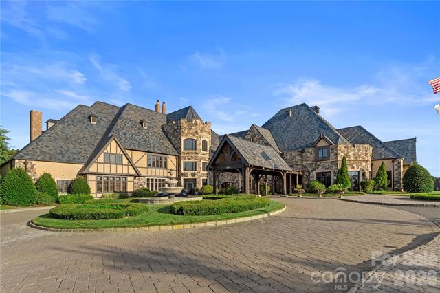 8706 Ruby Hill Court, Waxhaw, NC 28173