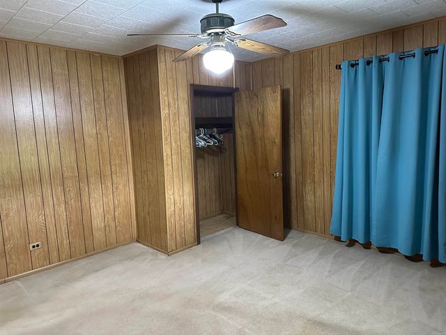 703 Morris Avenue, England, AR 72046