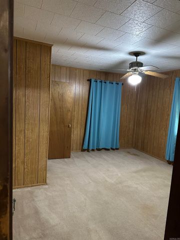 703 Morris Avenue, England, AR 72046