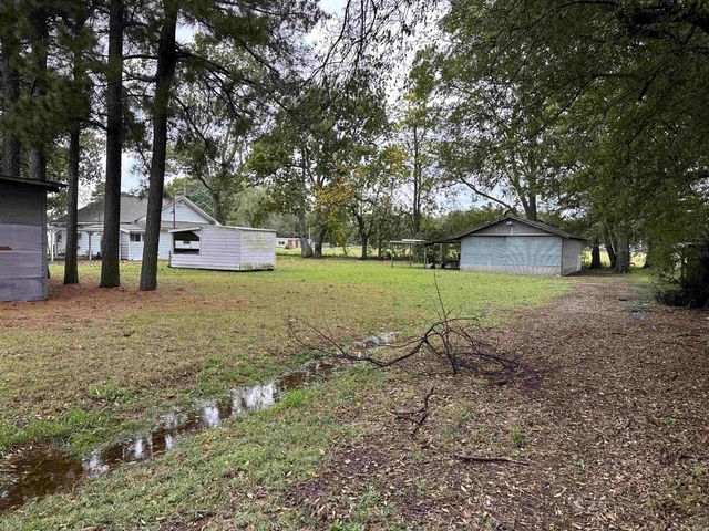 703 Morris Avenue, England, AR 72046