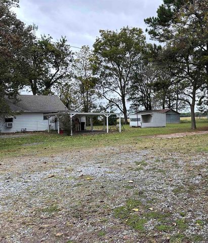 703 Morris Avenue, England, AR 72046