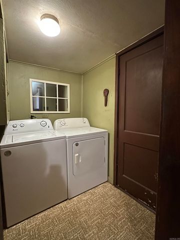 703 Morris Avenue, England, AR 72046