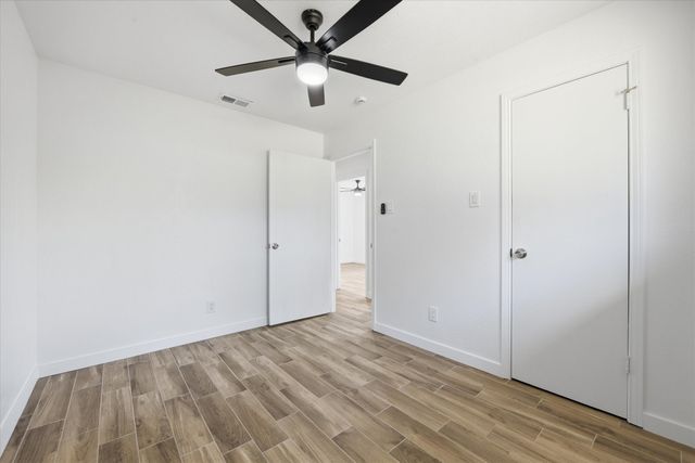 615 Calder Avenue, Duncanville, TX 75116