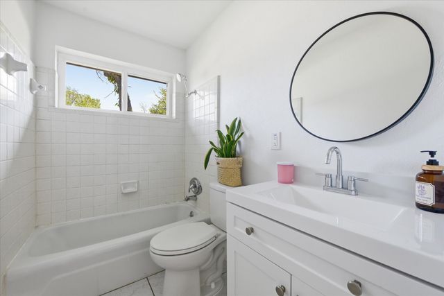 615 Calder Avenue, Duncanville, TX 75116