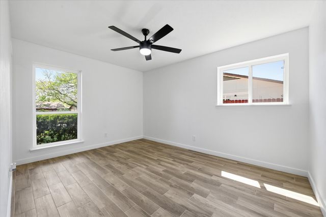 615 Calder Avenue, Duncanville, TX 75116