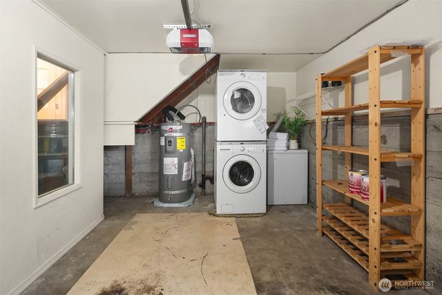 16042 Lake Hills Boulevard, Bellevue, WA 98008