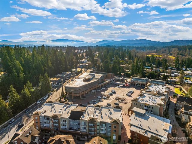 16042 Lake Hills Boulevard, Bellevue, WA 98008