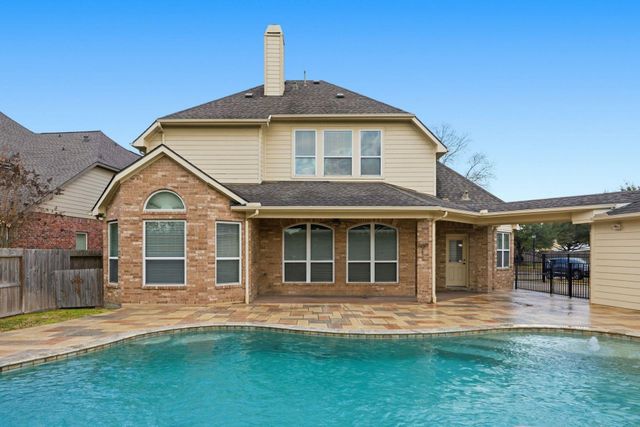 20807 Twisted Leaf Drive, Cypress, TX 77433