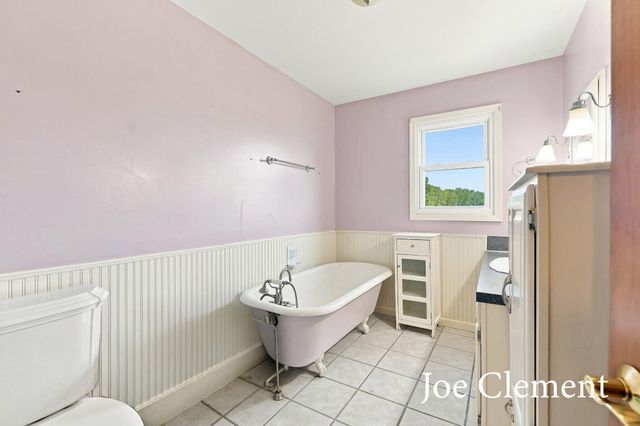 2283 19 Mile Road Nw, Tyrone Twp, MI 49330
