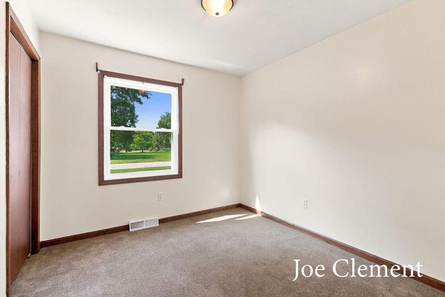 2283 19 Mile Road Nw, Tyrone Twp, MI 49330