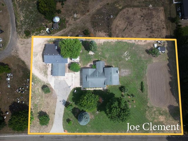 2283 19 Mile Road Nw, Tyrone Twp, MI 49330