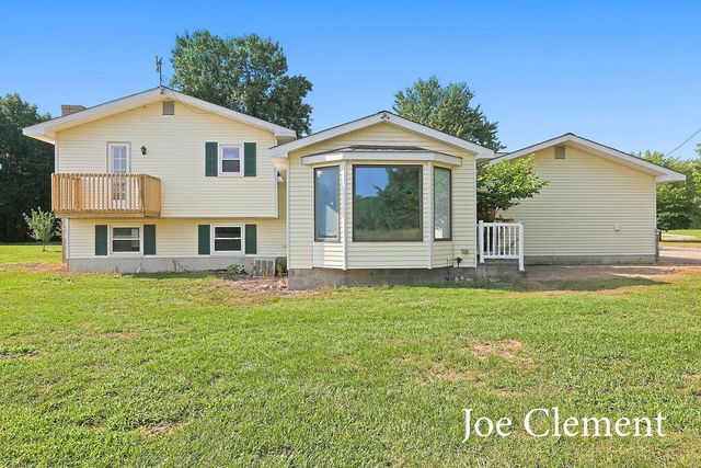 2283 19 Mile Road Nw, Tyrone Twp, MI 49330
