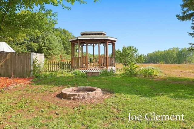 2283 19 Mile Road Nw, Tyrone Twp, MI 49330
