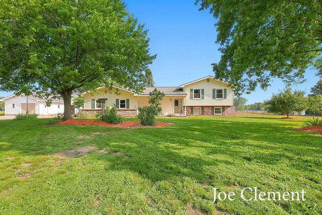2283 19 Mile Road Nw, Tyrone Twp, MI 49330