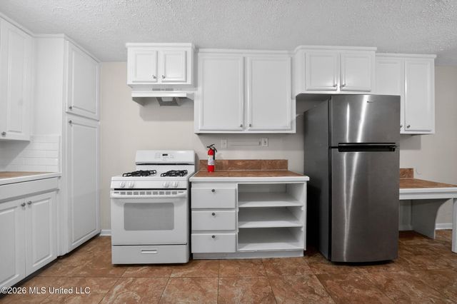4611 Normandy Drive, Jackson, MS 39206