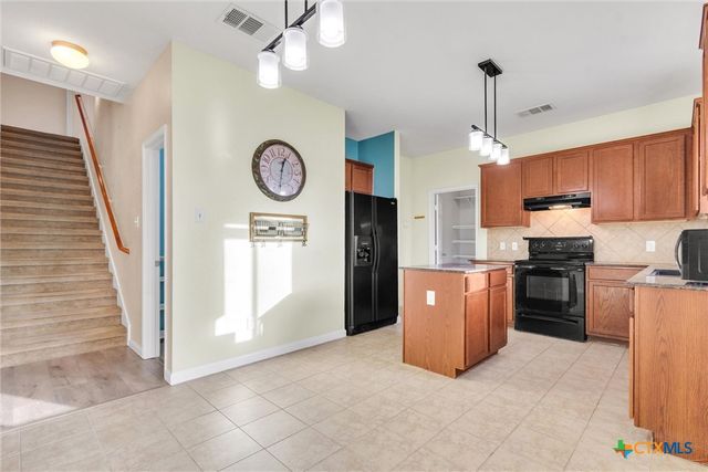 2600 White Moon, Harker Heights, TX 76548