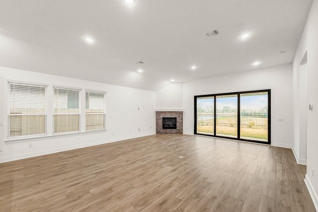 6127 Clementine Zest Drive, Manvel, TX 77578