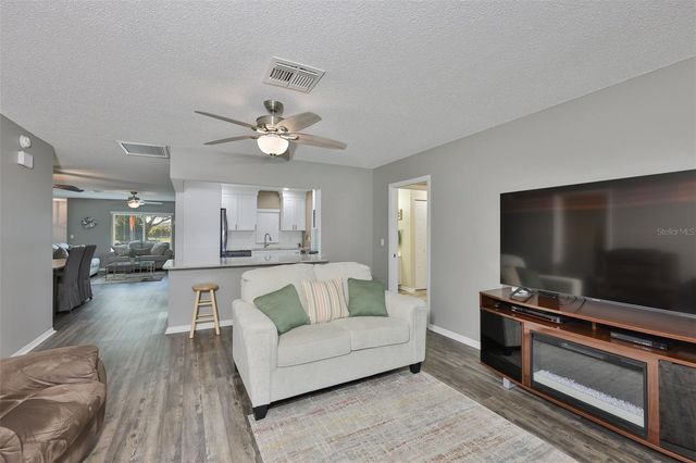 123 WINTERSONG LANE, Sun City Center, FL 33573