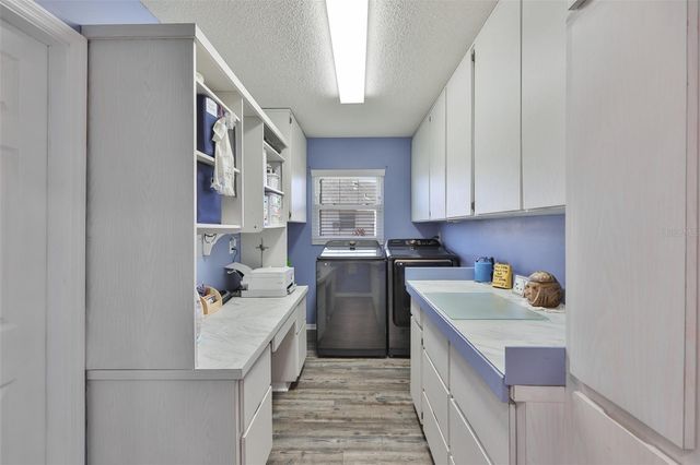 123 WINTERSONG LANE, Sun City Center, FL 33573