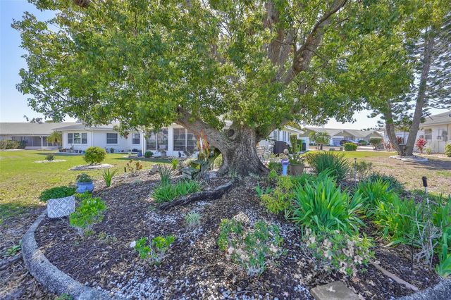 123 WINTERSONG LANE, Sun City Center, FL 33573