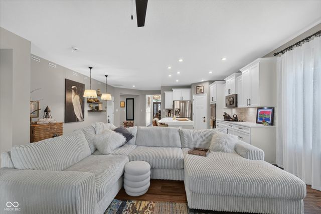 16949 Adler Lane, Noblesville, IN 46060