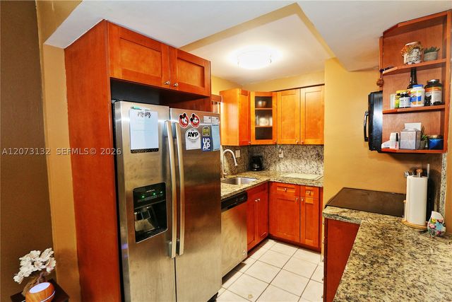 1221 SW 122nd Ave 403, Miami, FL 33184