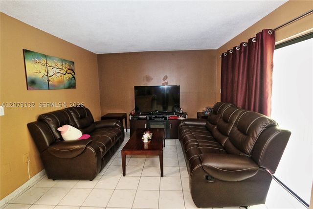1221 SW 122nd Ave 403, Miami, FL 33184