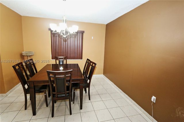 1221 SW 122nd Ave 403, Miami, FL 33184