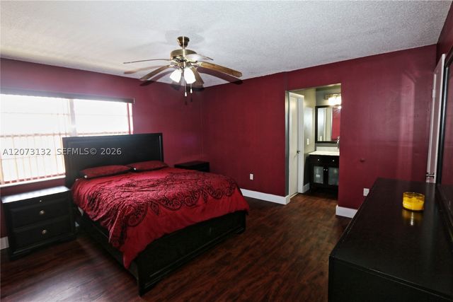 1221 SW 122nd Ave 403, Miami, FL 33184