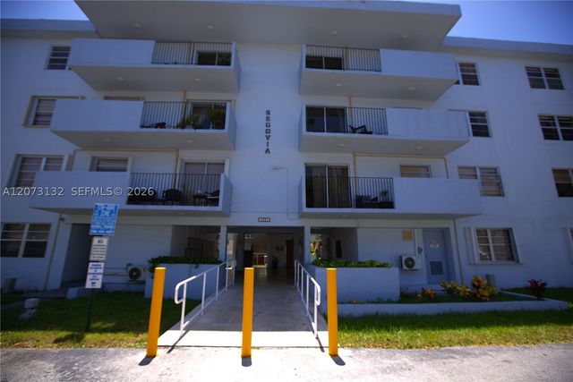 1221 SW 122nd Ave 403, Miami, FL 33184