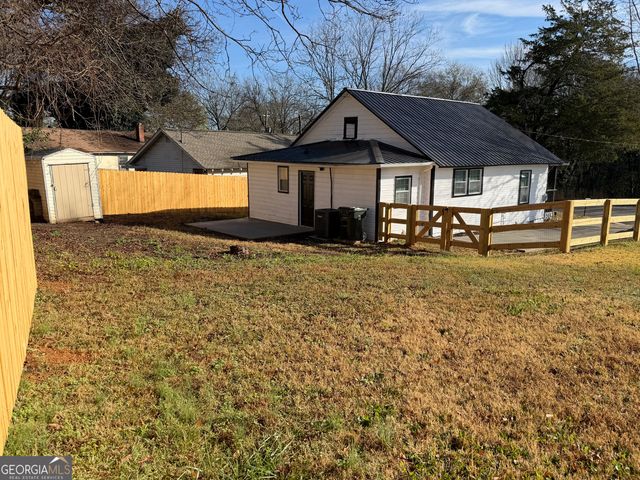 10 Busha Street, Toccoa, GA 30577