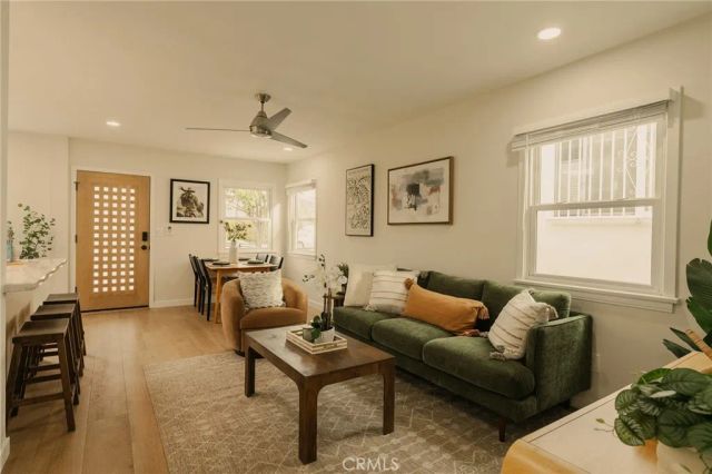 12846 Short Avenue, Los Angeles, CA 90066