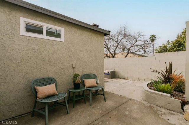 12846 Short Avenue, Los Angeles, CA 90066