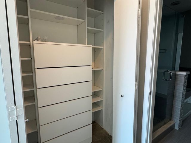 313 NE 2ND ST 703, Fort Lauderdale, FL 33301