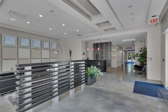 313 NE 2ND ST 703, Fort Lauderdale, FL 33301