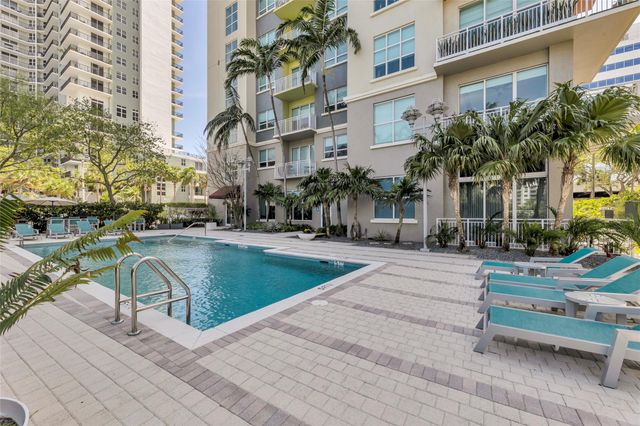 313 NE 2ND ST 703, Fort Lauderdale, FL 33301